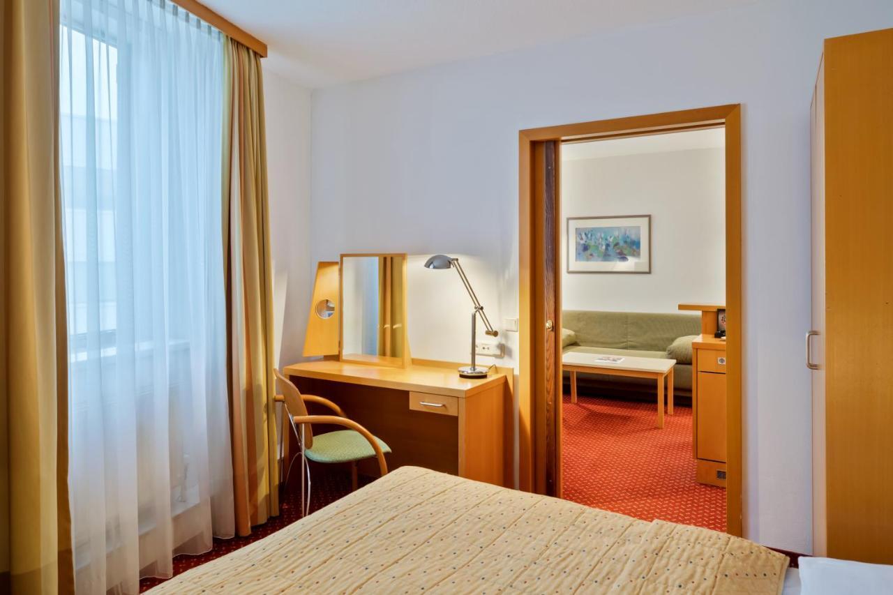 Austria Trend Hotel Salzburg West Himmelreich Exterior foto